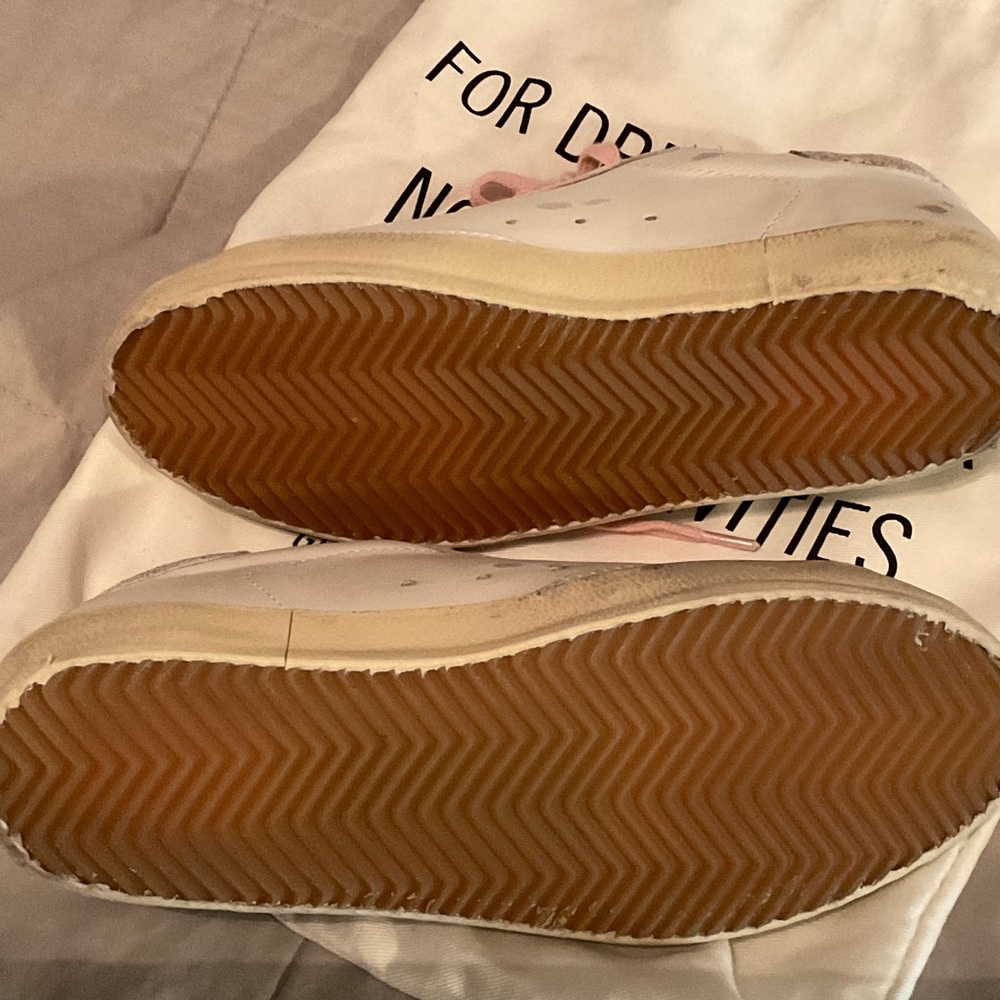 Golden Goose White Sneakers with Pink Laces and Silver Star - Picture 7 of 12